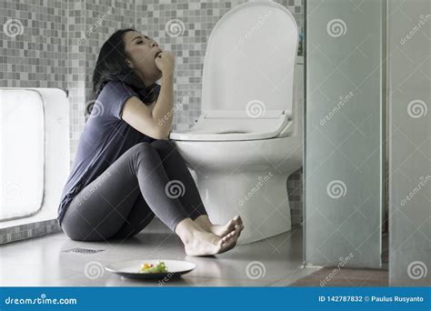 Yo dude, i let Eric have a shower at my place cuz he had a date and he completely did a heavy murr in my shower! it was gross. . Vomitting porn